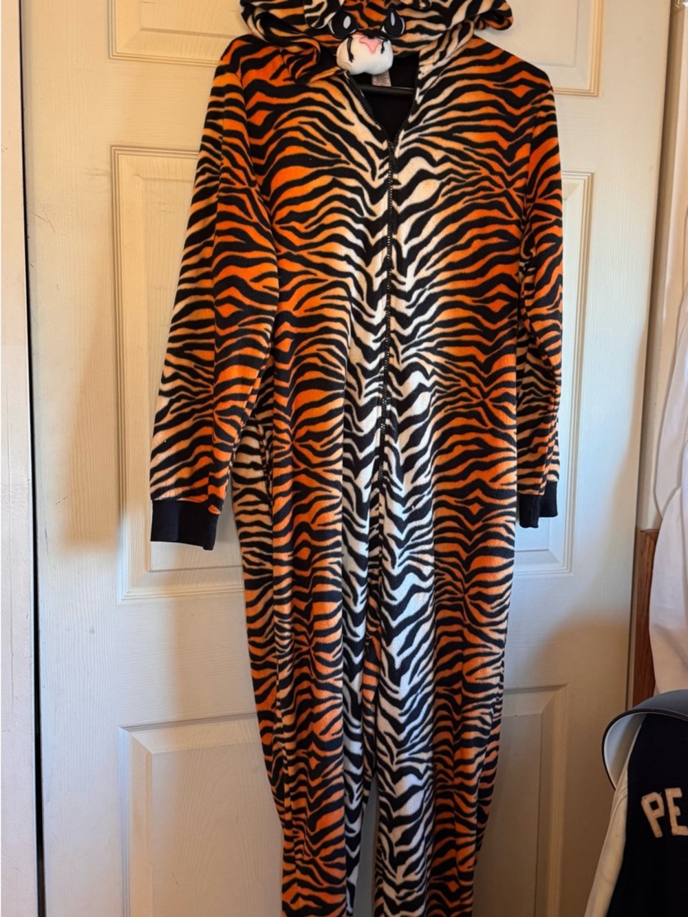 Adult Orange Tiger-Print Hooded costume